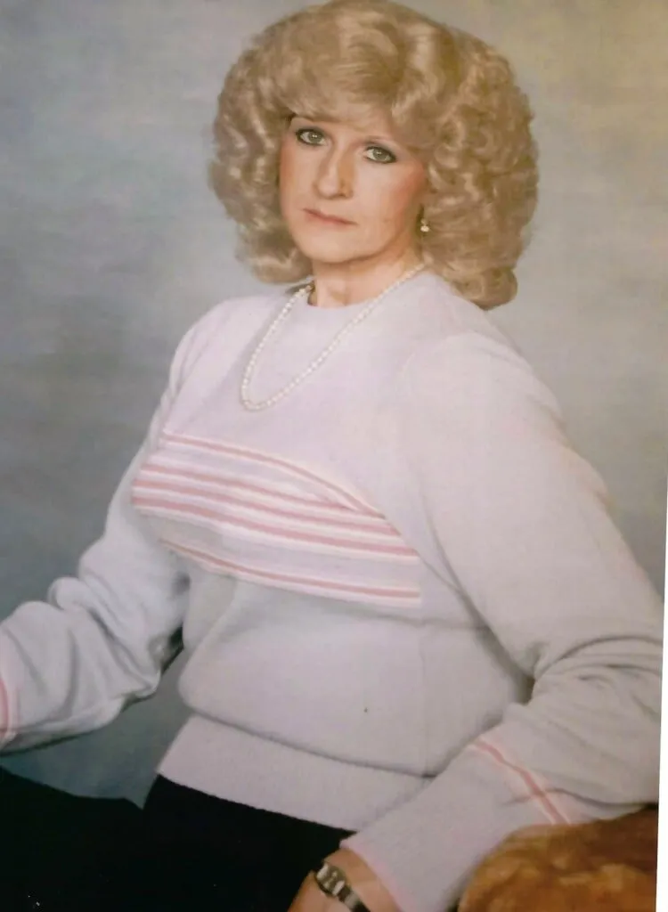 donna miller — US news