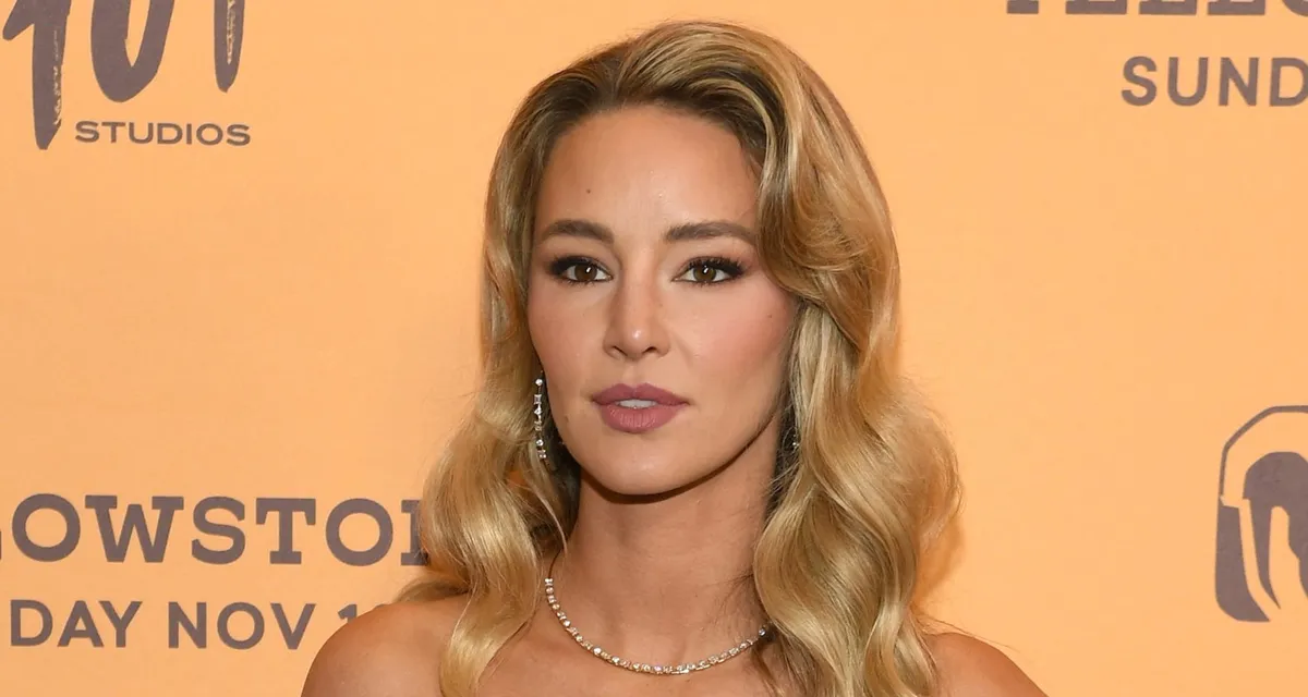 hassie harrison — US news