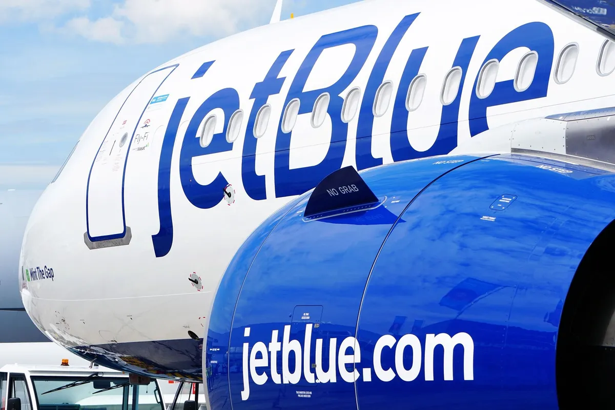 jet blue — US news