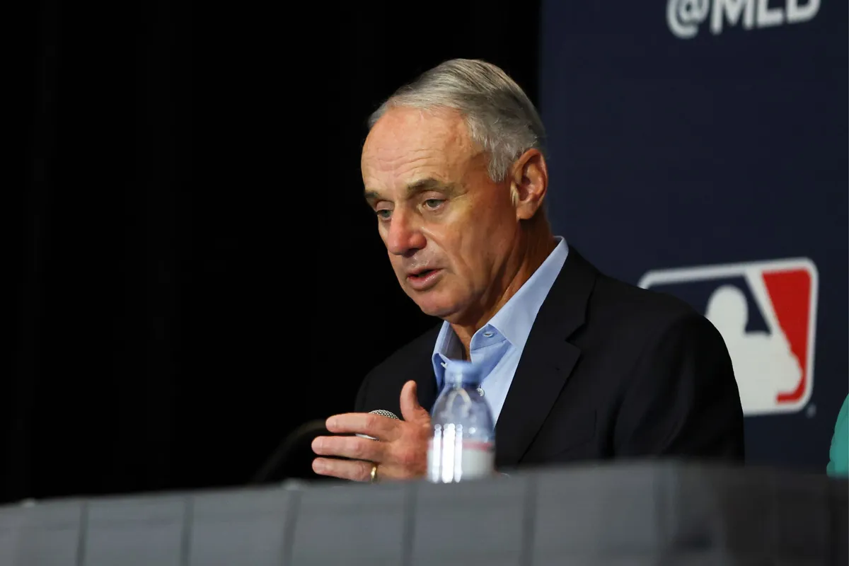 mlb commissioner — US news