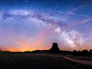Eta aquarid meteor shower: How Will the Be Affected by the Moon?