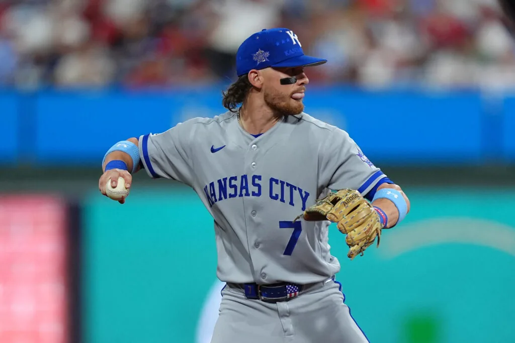 Royals' Bobby Witt Jr. placed on IL for first time in career