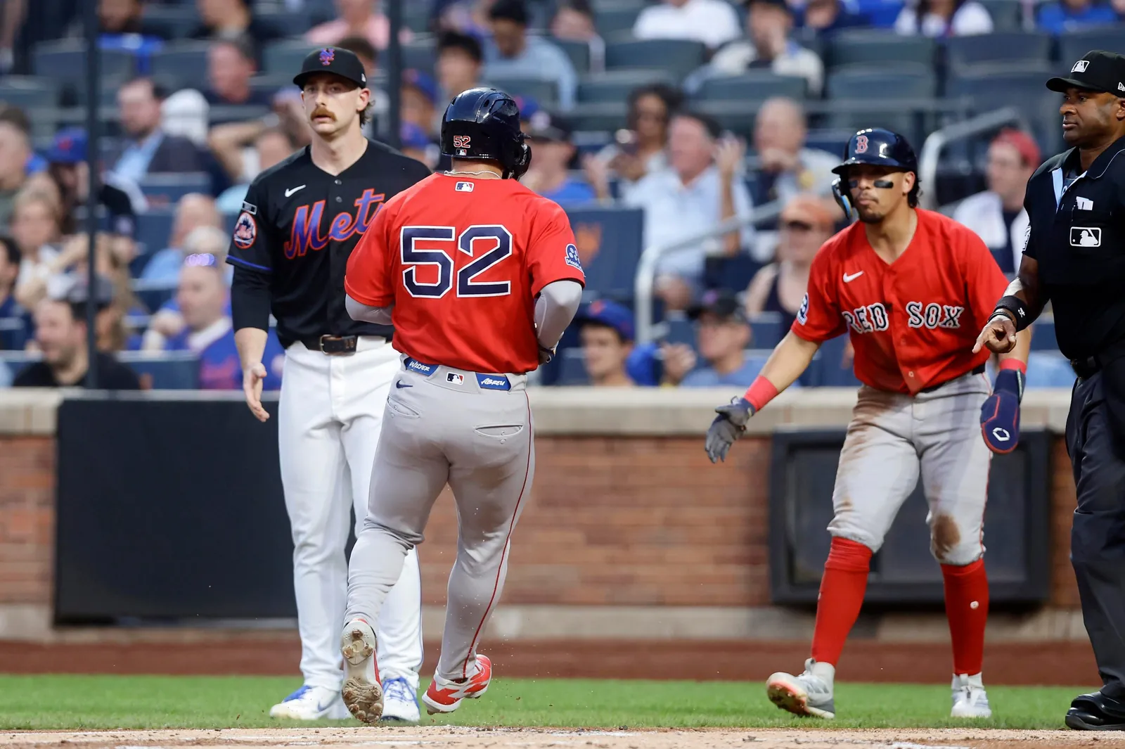 Red Sox 6, Mets 2: Mets lack the big hit in series opening loss to Red Sox