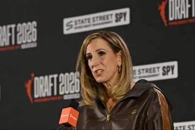Amid tension, WNBA commissioner Cathy Engelbert meets with players